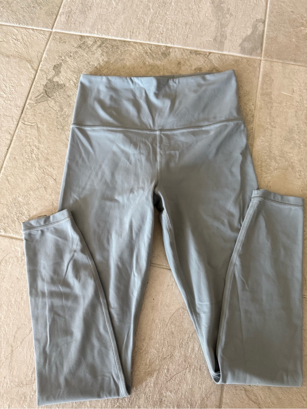 Athleta Ultra High Rise Elation Tight in Light Grey Size Small - Picture 2 of 5
